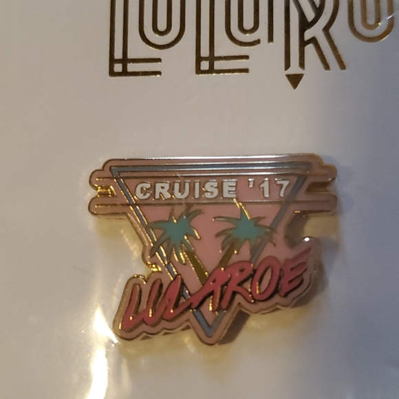 LuLaRoe Cruise '17 Pin Set NWT - Picture 3 of 5
